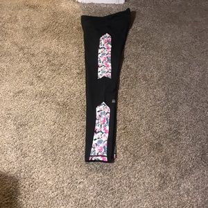 Victoria’s Secret workout leggings